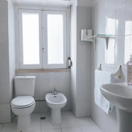 Casa de hóspedes Daniela's Central 304 *