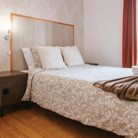 Daniela's Central 304 * リスボン