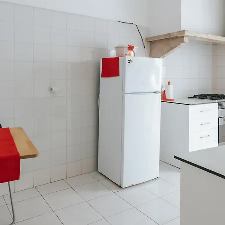 Daniela's Central 304 * リスボン